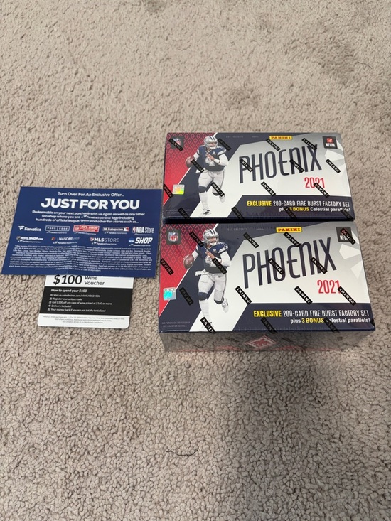 Panini Other - 2021 Panini Phoenix Football Fanatics Exclusive Factory Sealed Set (1-200)